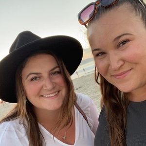 Meet your Posher, Cortney